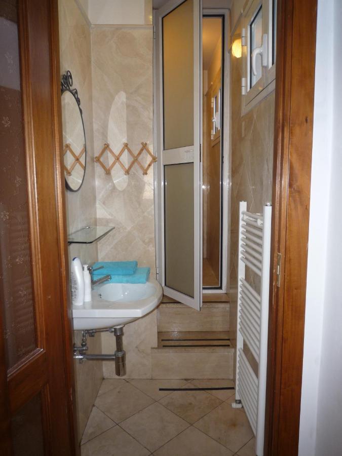 Appartement Residenza Mucha à Rome Chambre photo