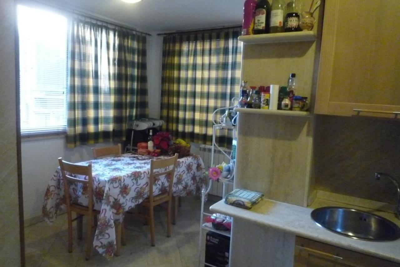 Appartement Residenza Mucha à Rome Chambre photo